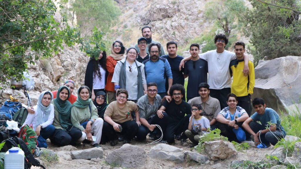 کمپ نوجوانان